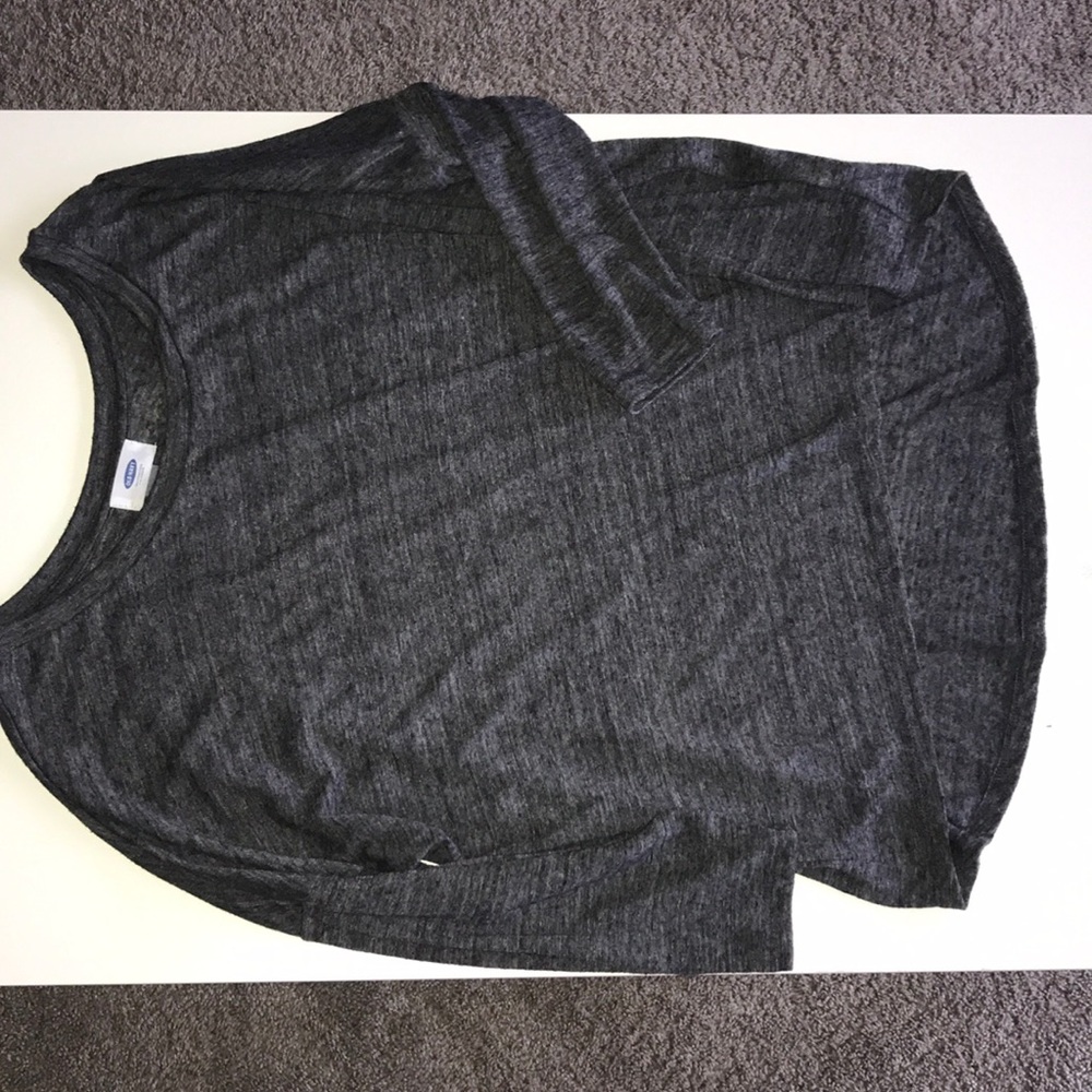 Grey light weight, quarter sleeve top